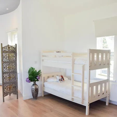 Rathescar Grove Dun Leire