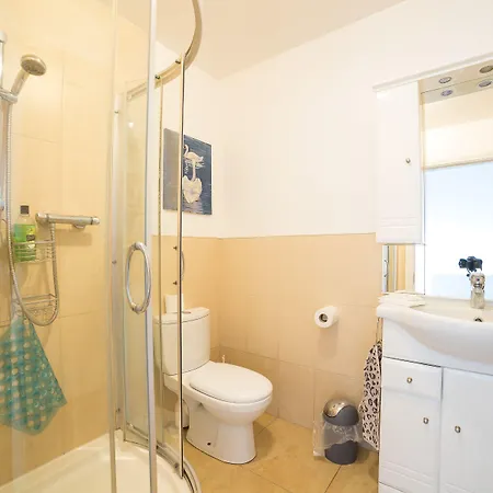 Rathescar Grove 3* Dun Leire