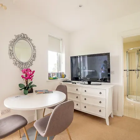 Rathescar Grove Bed & Breakfast